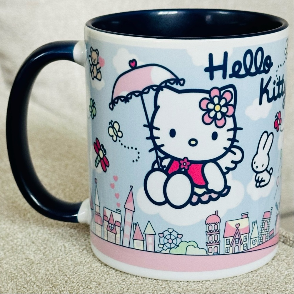 Hello Kitty 12 oz Mug